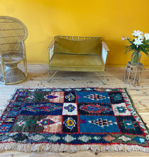 Charger l&#39;image dans la galerie, Tapis Azilal Vintage Pétillant 6
