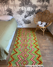 Charger l&#39;image dans la galerie, Tapis Azilal Vintage Sweety 7
