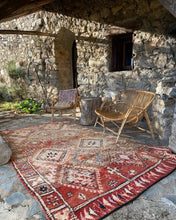 Charger l&#39;image dans la galerie, Tapis Boujaad Vintage Anastase et Colette 1
