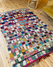 Charger l&#39;image dans la galerie, Kilim Berbère boucherouite coloré
