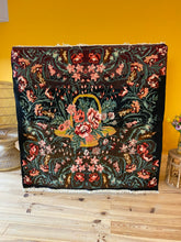 Charger l&#39;image dans la galerie, Tapis Moldave Vintage Happy New Year 5
