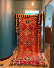 Charger l&#39;image dans la galerie, Tapis Boucherouite Vintage Oriane Musée 3
